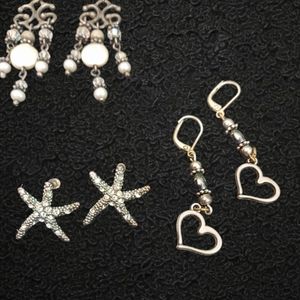 Women's earrings